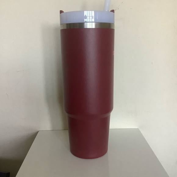 Stanley 30oz Quencher H2.0 Tumbler - Picture 6 of 7